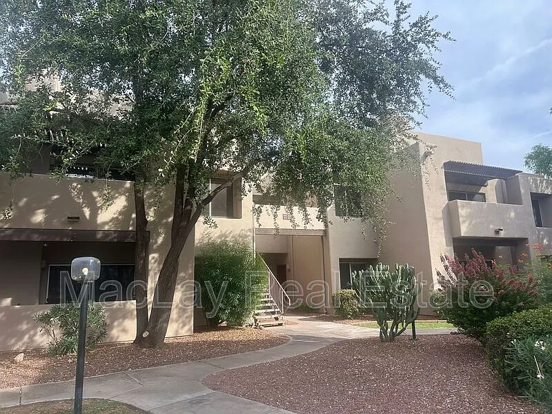 2 bed, 2.0 bath, 1145 sqft, $1,850 — Photo 3