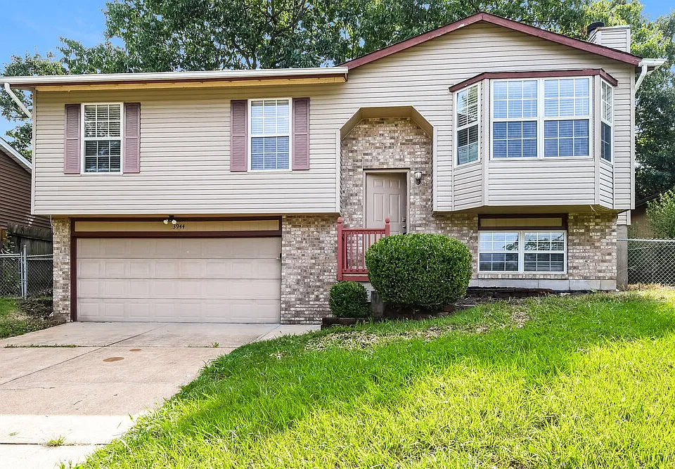 3944 Walnut Ridge Ct