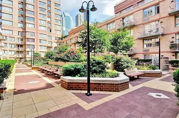 Sold by Kian Realty | media 25