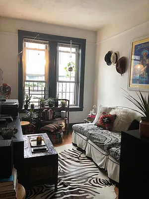 Rented by In Haus LLC | media 16