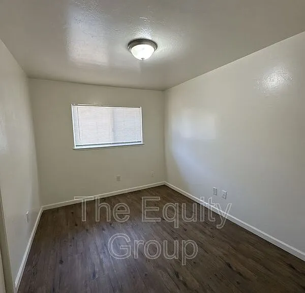 3501 W Colonial Ave #B — Photo 11