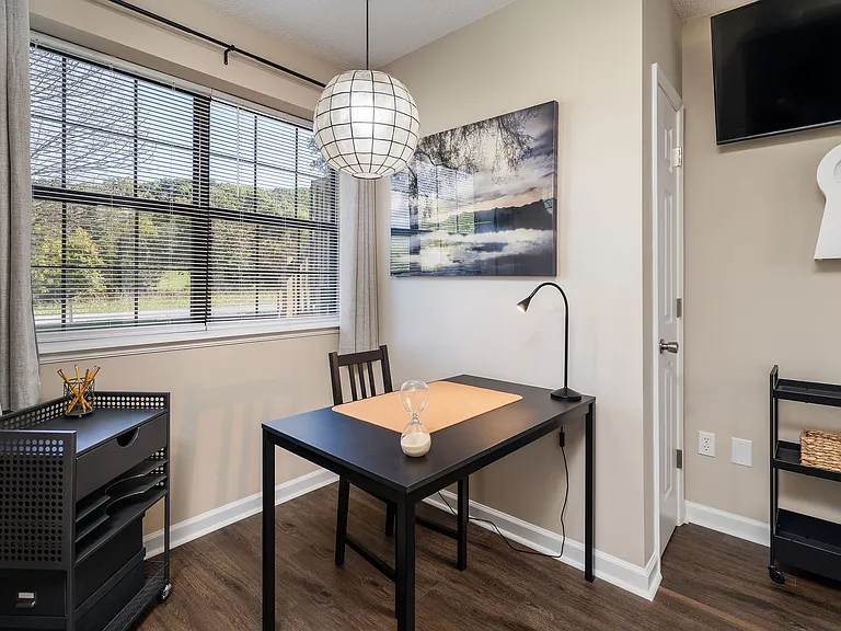 112 Kings Mountain Ct — Photo 37