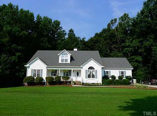 119 Hinton Ct, Clayton, NC 27527