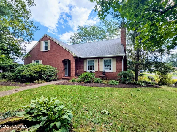 500 Shikelimo Ln, Lewisburg, PA 17837