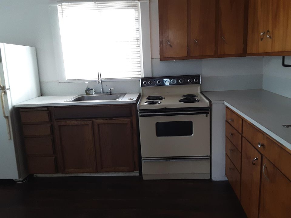 1st image of 41103 212th Ave SE