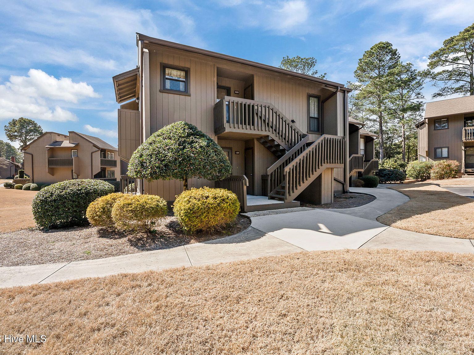 10 Pine Tree Road #122
