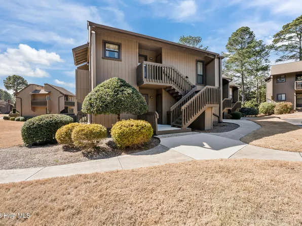 10 Pine Tree Road #122, Pinehurst, NC 28374