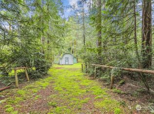 281 N Beacon Point Loop S, Lilliwaup, WA 98555