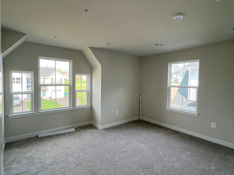1st image of 20031 Rosebank Way