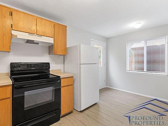 2nd image of 1444 NE Thomas Ct