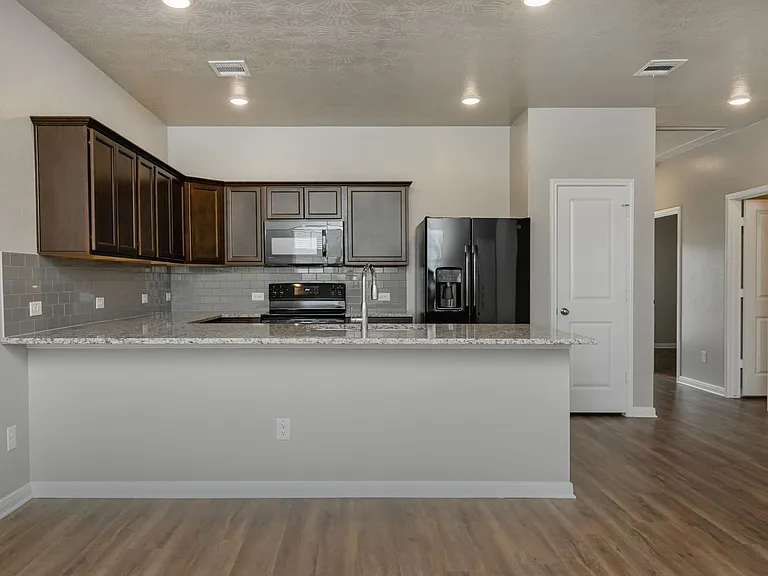 1150 Trellis Pass — Photo 6