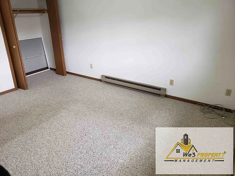 1366 Field Ct #1366 — Photo 13