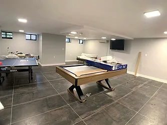 Rented by Tapiro Realty