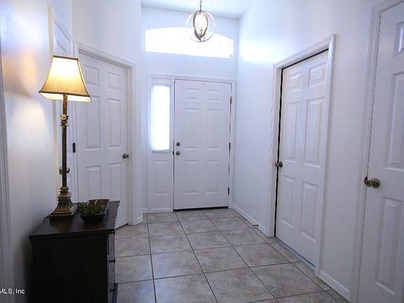 5th image of 860 Cortez Ave