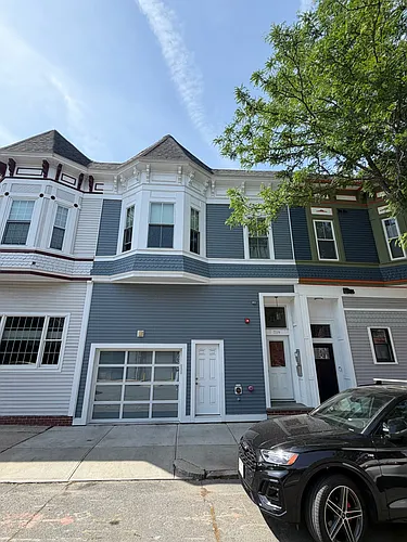 719 E 5th St #2 Photo 1