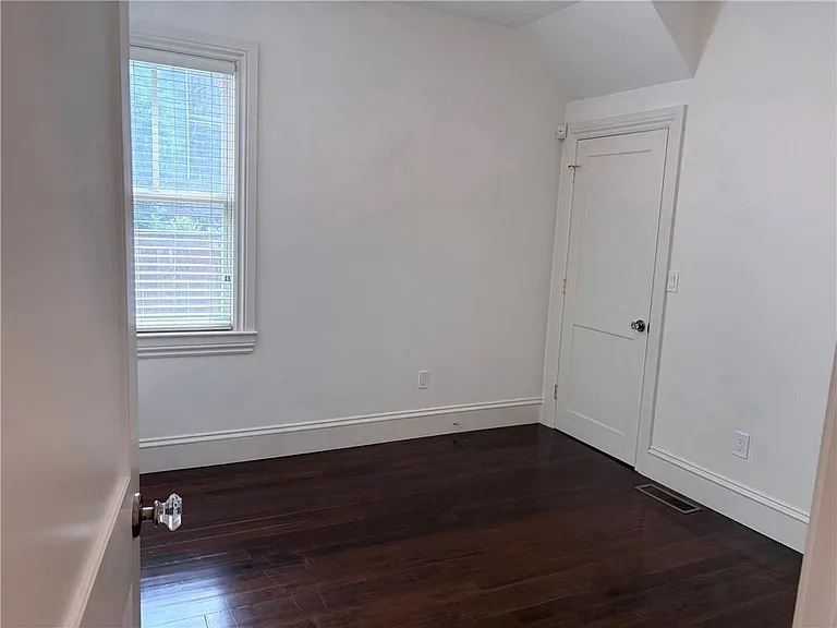 117 Sheldon St #1 — Photo 7