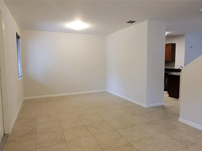27300 SW 140th Psge — Photo 5