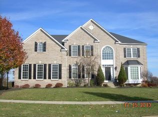7227 Capilano Dr, Solon, OH 44139