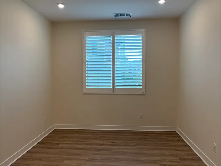 445 Hazel Dr — Photo 35
