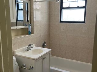 41 Atlantic Ave APT 2, Floral Park, NY 11001