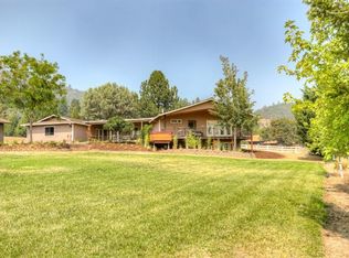 1000 Gleneden Way, Jacksonville, OR