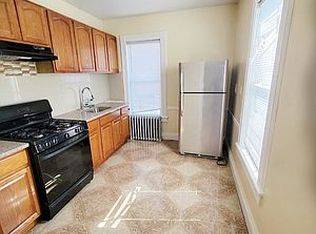 100 Ridgewood Ave #2, Brooklyn, NY 11208