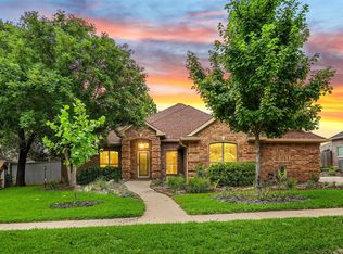 1440 Spinnaker Ln, Azle, TX 76020