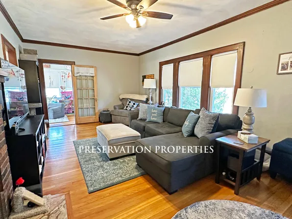 14 Derby St Floor 2, West Newton, MA 02465