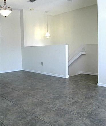 2nd image of 2936 Crestwood Ter