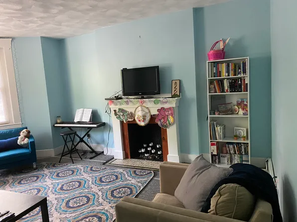 675 Washington St, Brookline, MA