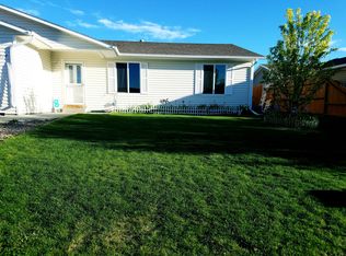 217 Bow St, Douglas, WY 82633