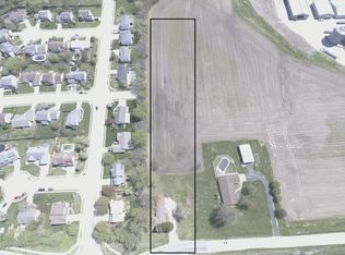 1070 Simmons Rd, O Fallon, IL 62269