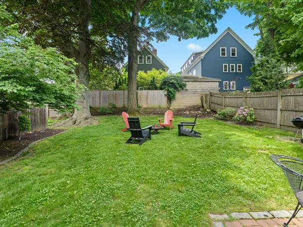 101 Halsey St Floor 2, Providence, RI 02906