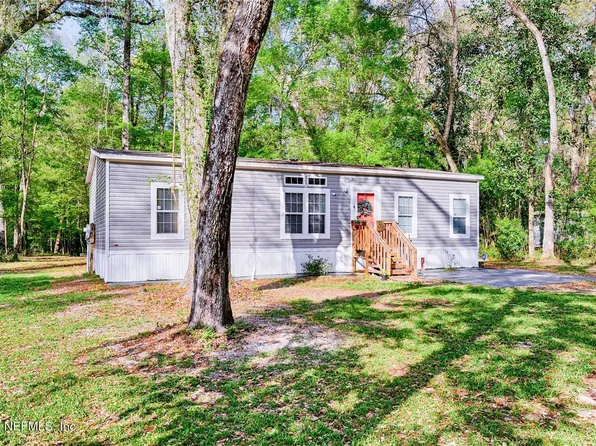 1440 SW NEWARK Drive, Fort White, FL 32038