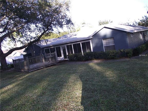 4th image of 4742 Rolling Oak Dr