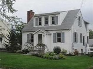 85 Summit St, Fairport, NY 14450