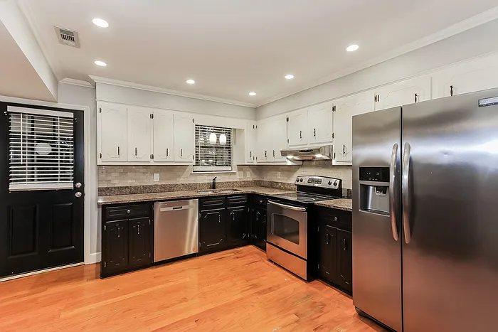 4697 Crawford Ct — Photo 6