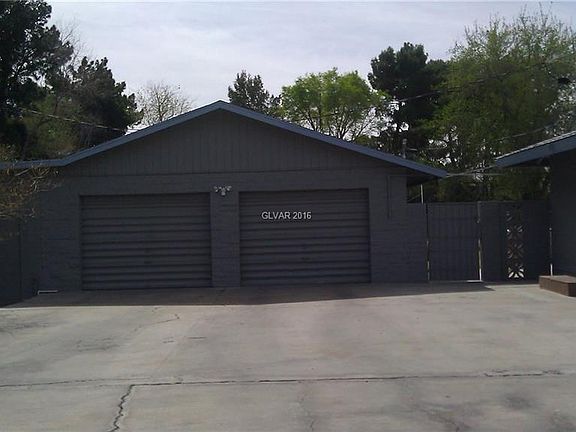 3rd image of 2501 Palomino Ln #0