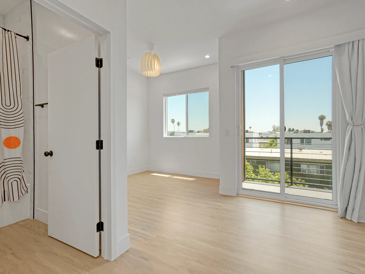 1 bed, $1,400 — Photo 1
