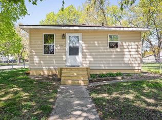 1450 S Willard Ave, Janesville, WI 53546