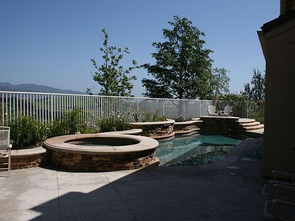 Pool, Spa, and Amazing Views!!!