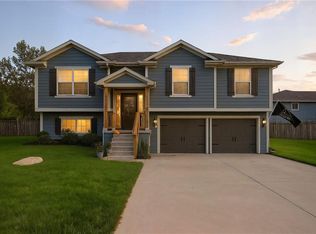 24969 W 148th St, Olathe, KS 66061