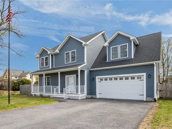 54 Carpenter St, Warwick, RI 02886