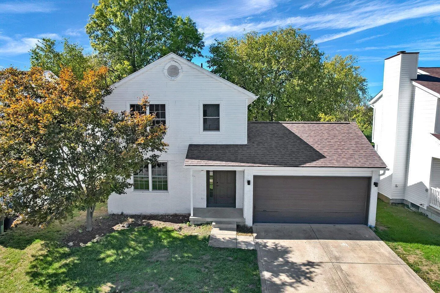 4199 Crosspointe Dr photo 1