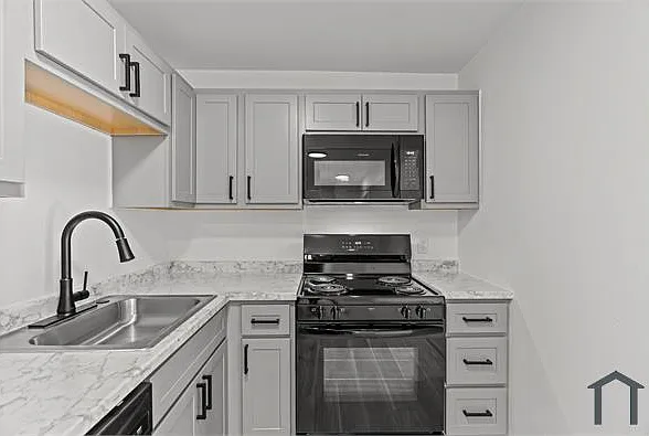 2543 Mary Ave #2543G — Photo 5