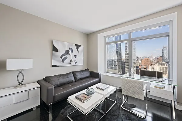 Sold by Nest Seekers International | media 14