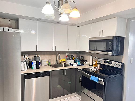 5th image of 250 174th St APT 2308