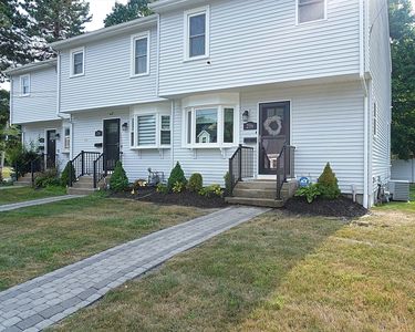 296 Howard St #296, Rockland, MA, 02370