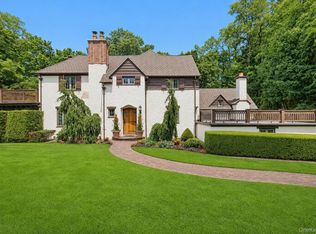 84 Luquer Road, Manhasset, NY 11030