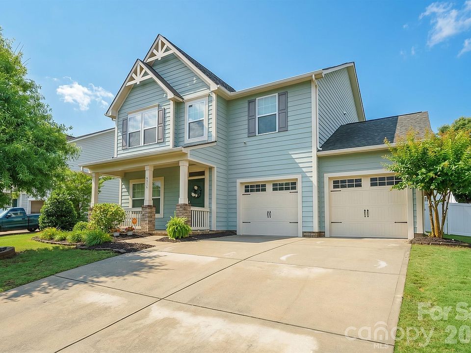 1st image of 4015 Huntley Glen Dr